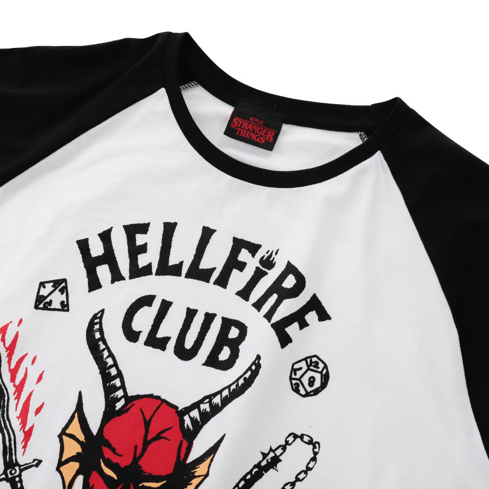 STRANGER THINGS ストレンジャー・シングス (シーズン5 2025年配信決定 ) - HELLFIRE CLUB ラグラン七分袖 /  Tシャツ / メンズ 【公式 / オフィシャル】