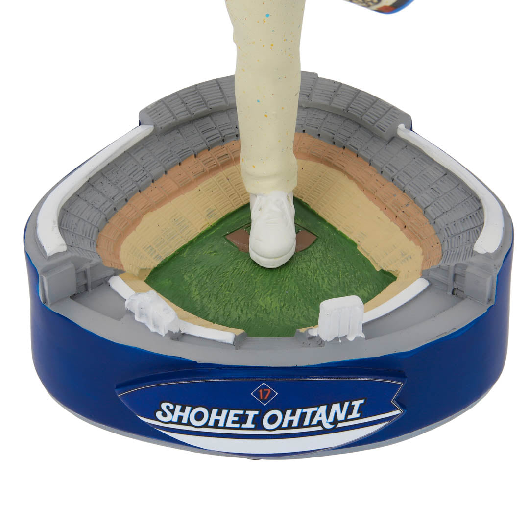 
                  
                    【予約販売 開始】 SHOHEI OHTANI 大谷翔平 - MLB公式 Rising Again：Pitcher's Return / ドジャース球場台座付 / 世界限定 / フィギュア・人形
                  
                