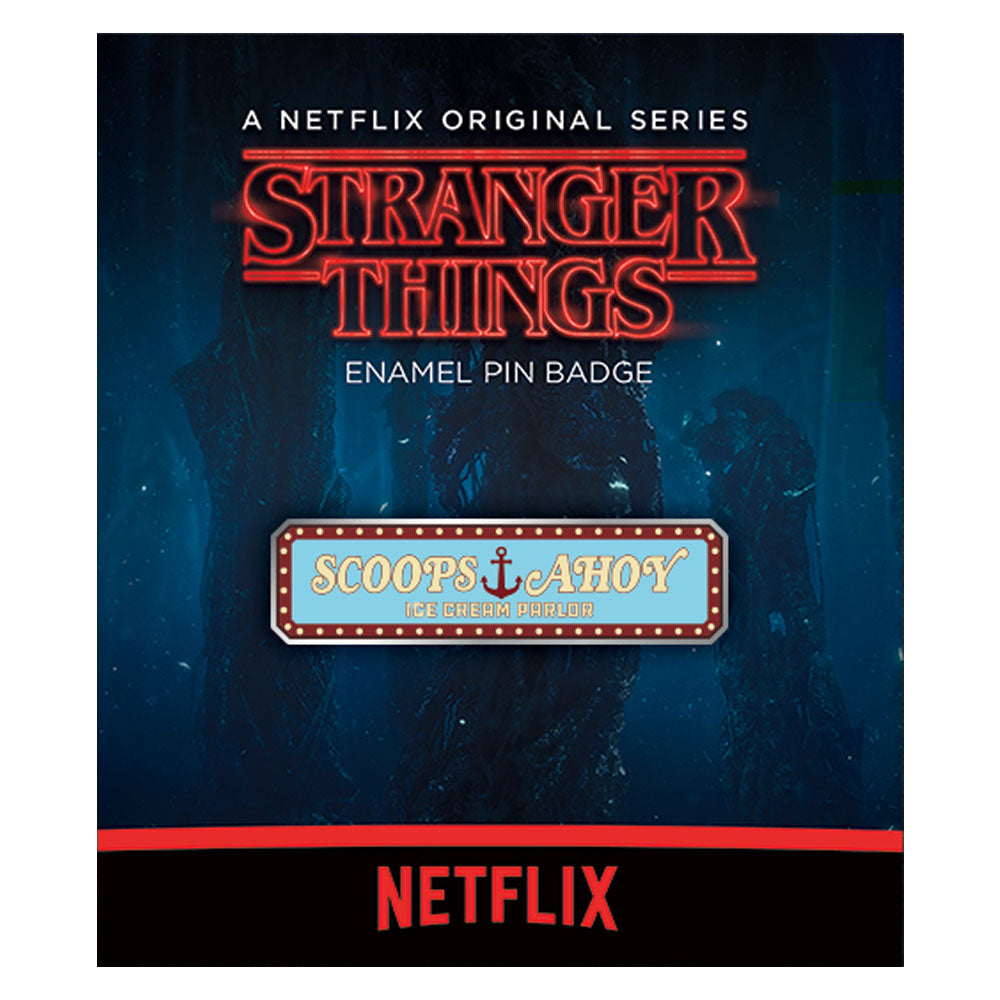 STRANGER THINGS ストレンジャー・シングス (シーズン5 撮影開始 ) - Scoops Ahoy / メタル・ピンバッジ / バッジ 【公式 / オフィシャル】