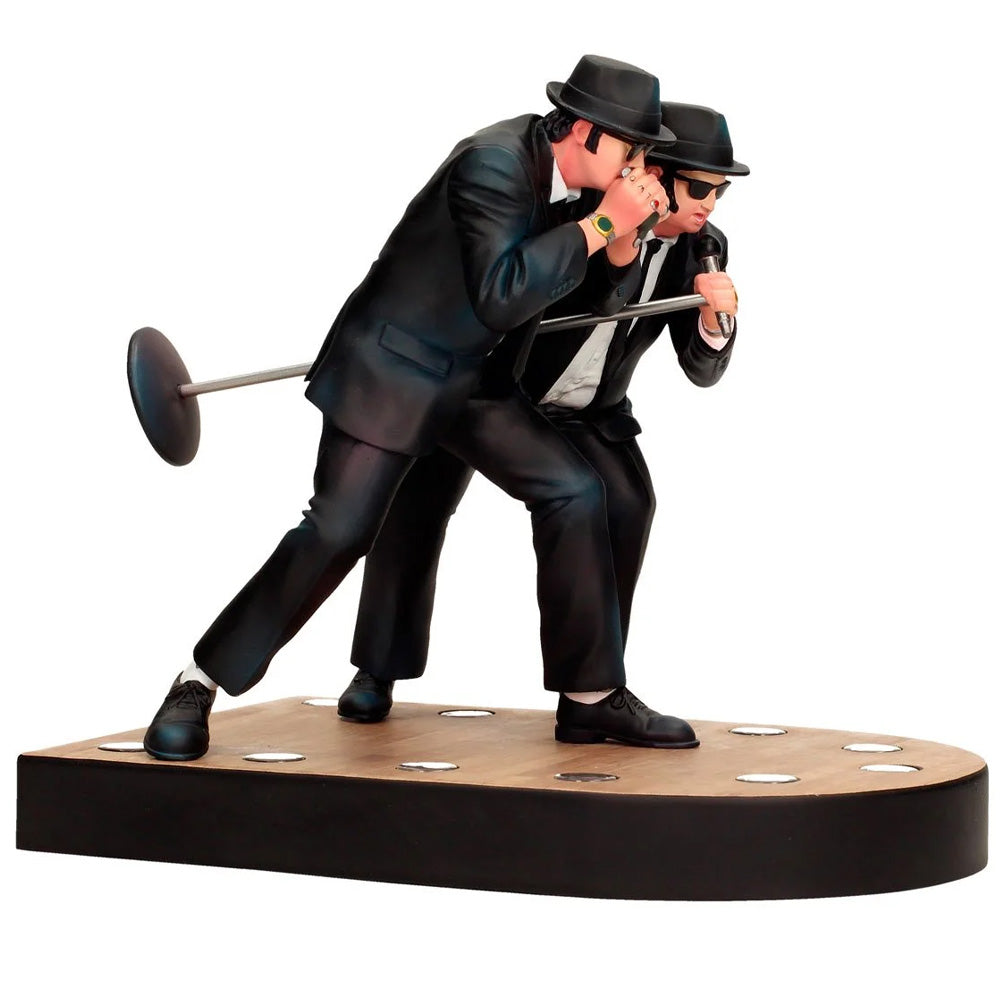 
                  
                    BLUES BROTHERS ブルースブラザーズ (John Belushi 生誕 75周年 ) - Jake and Elwood Blues Singing 1:10 Scale Figure with Lighted Base / フィギュア・人形
                  
                