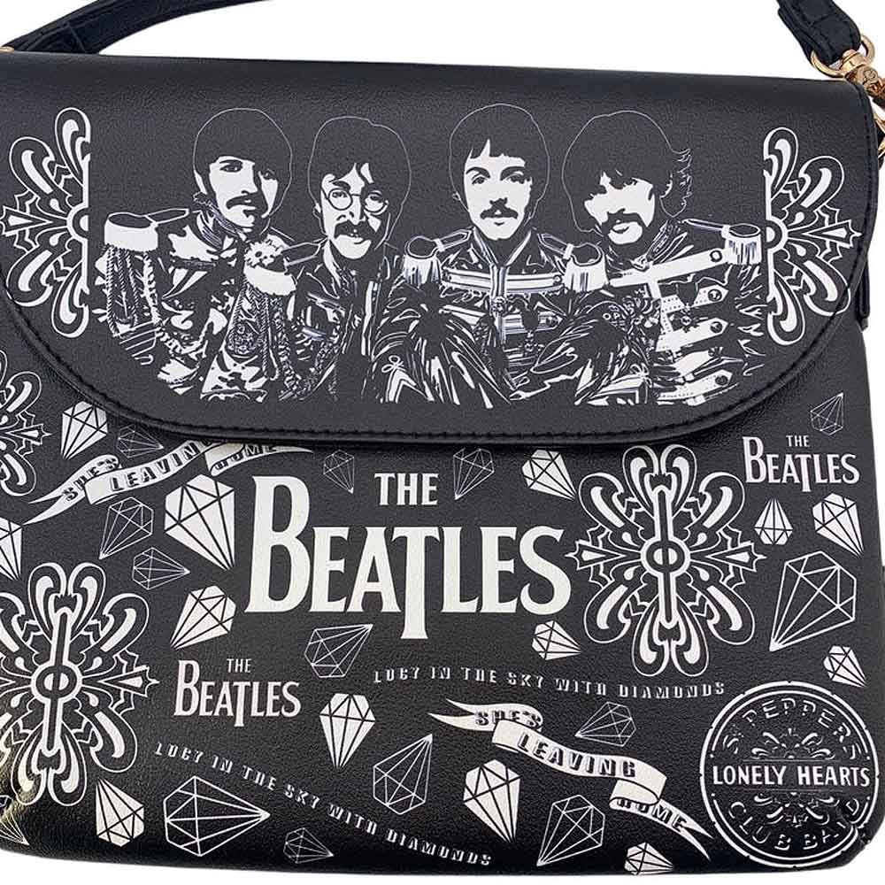 
                  
                    THE BEATLES ビートルズ (ABBEY ROAD 55周年 ) - Sgt. Pepper Mini Bag / Disaster(U.K.ブランド) / ショルダーバッグ 【公式 / オフィシャル】
                  
                