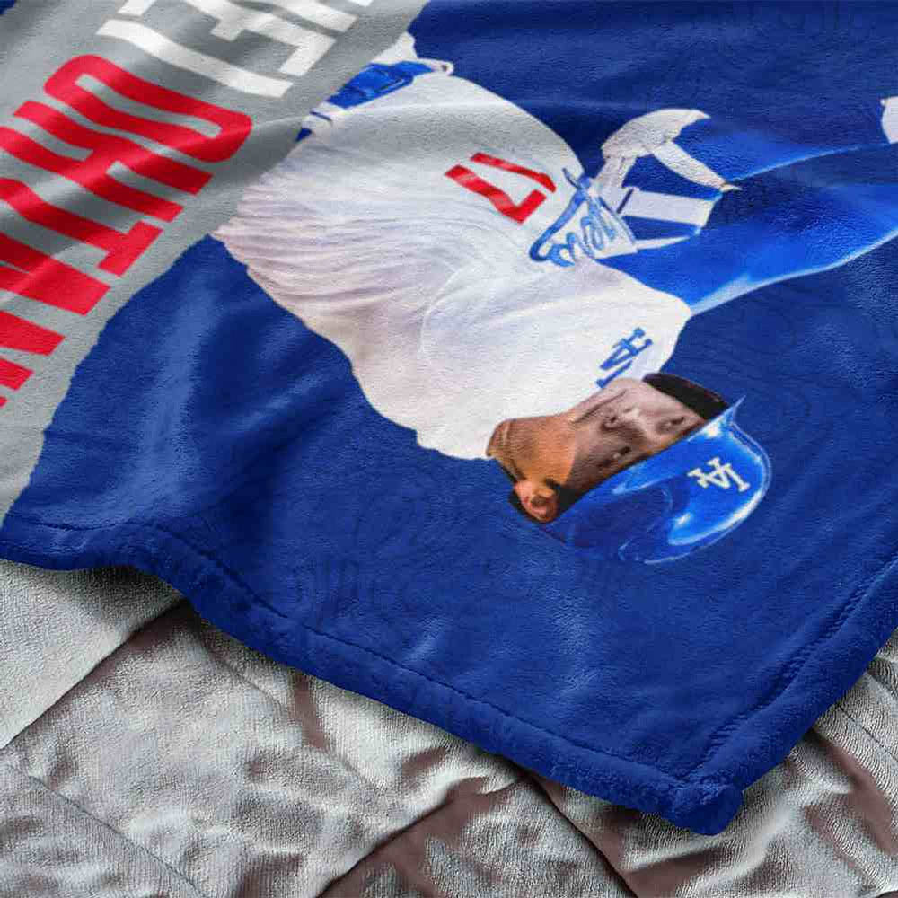 
                  
                    SHOHEI OHTANI 大谷翔平 - Los Angeles Dodgers MLBPA Players Silk Touch Throw Blanket / ブランケット / 寝具
                  
                