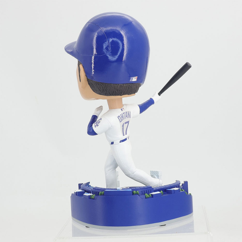 
                  
                    SHOHEI OHTANI 大谷翔平 - MLB公式・限定 Dodger Blue Debut: Collector's Bobblehead ( ドジャース球場台座付 ) / フィギュア・人形 【公式 / オフィシャル】
                  
                