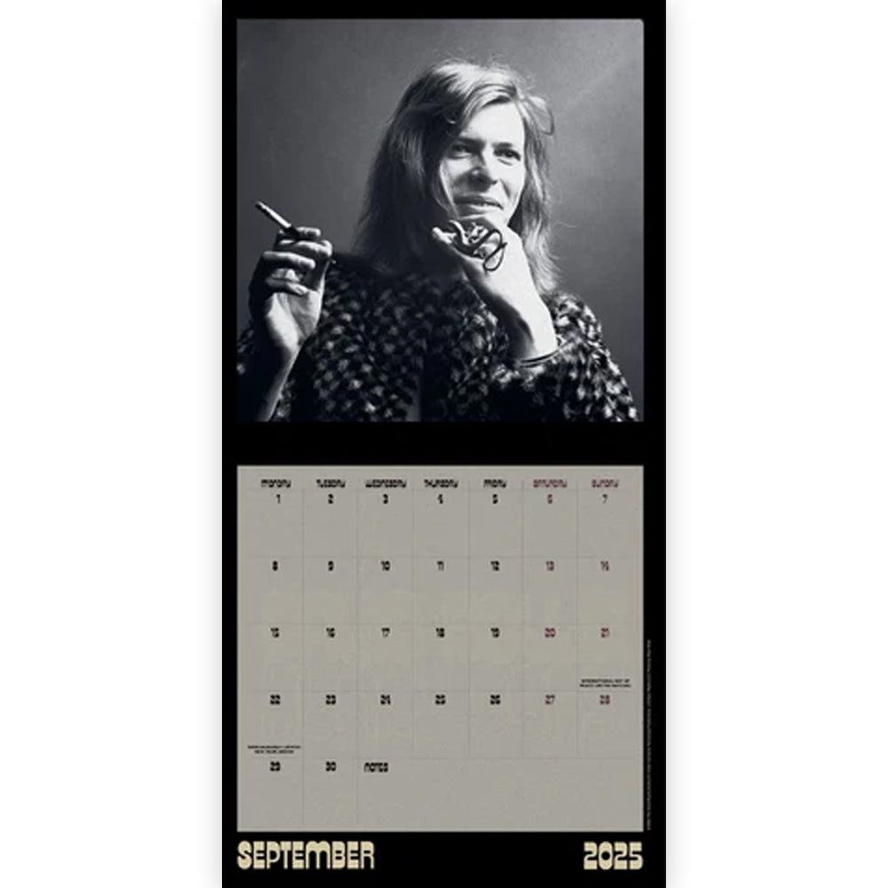 
                  
                    【予約商品】 DAVID BOWIE デヴィッドボウイ - 2025 COLLECTOR'S EDITION RECORD SLEEVE CALENDAR / カレンダー・ダイアリー 【公式 / オフィシャル】
                  
                