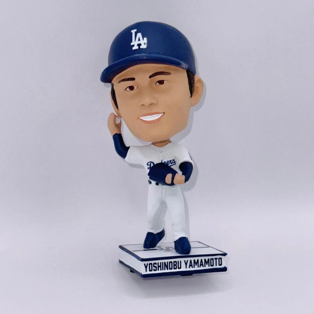 YOSHINOBU YAMAMOTO 山本由伸 - LOS ANGELES DODGERS / ホームユニフォーム / 約11.43cm / 限定 / フィギュア・人形